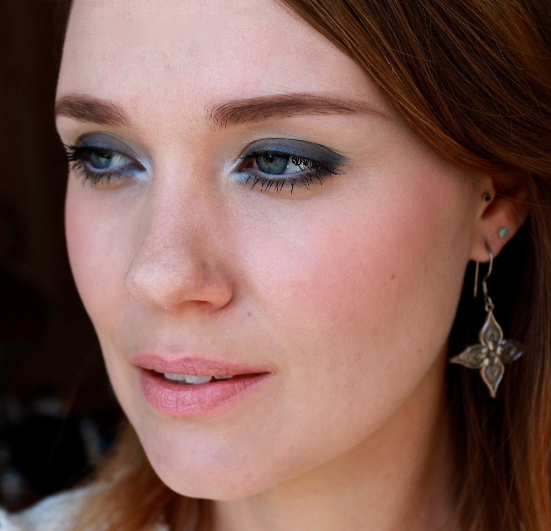New Video: Grey Smokey Eye & Pale Pink Lip | Organic & Natural Products