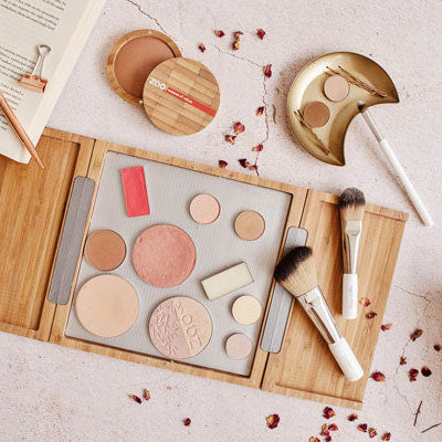 5 Ways you can Reduce Plastic in your Makeup