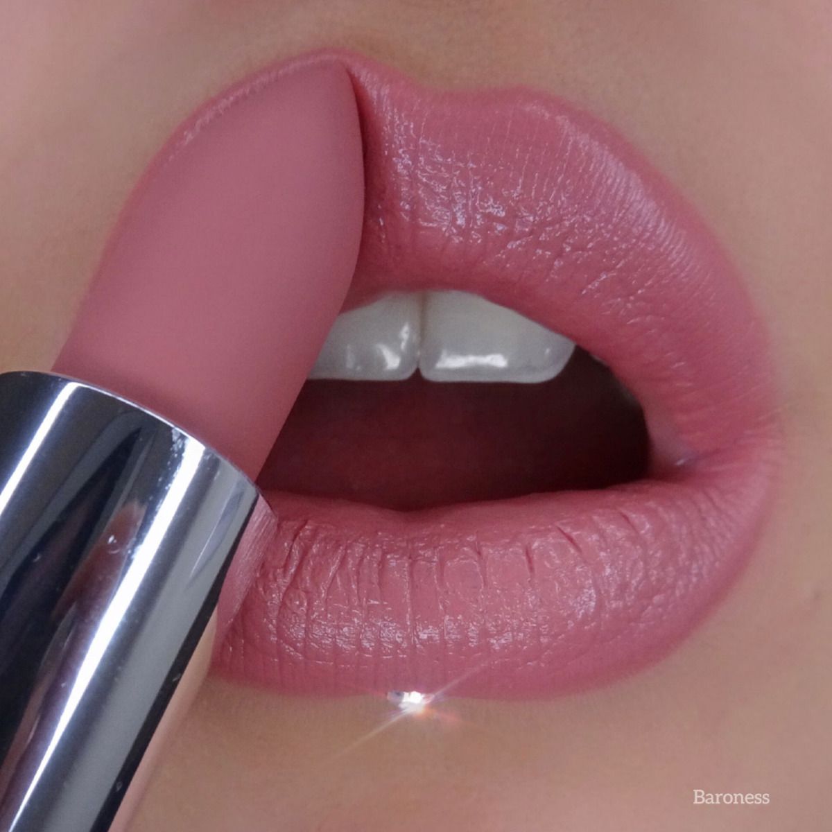 Bellapierre Cosmetics - Lipstick